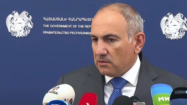 Никол Пашинян проводит брифинг (28 августа 2025). Еревaн - Sputnik Армения