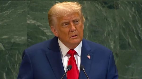 Выступление Трампа на Генассамблее ООН началось с отключенного телесуфлера, президент США пообещал виновнику большие проблемы - Sputnik Армения