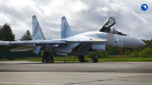 Российские войска получили свежую партию истребителей Су-35С - Sputnik Արմենիա