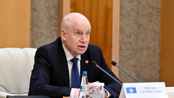 Генеральный секретарь СНГ Сергей Лебедев на заседании Совета глав правительств СНГ (29 сентября 2025). Минск - Sputnik Армения