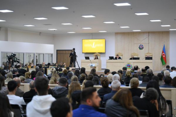 Судебное заседание над армянским военно-политическим руководством Нагорного Карабаха (29 сентября 2025). Баку - Sputnik Армения