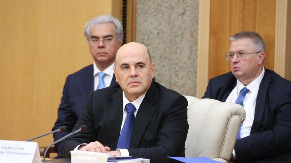 Председатель правительства РФ Михаил Мишустин на заседании Евразийского межправительственного совета (30 сентября 2025). Минск - Sputnik Армения