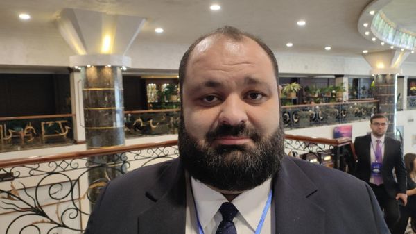 Замминистра экономики Армении Эдгар Закарян на форуме Горнодобывающая промышленность (3 октября 2025). Цахкадзор - Sputnik Армения