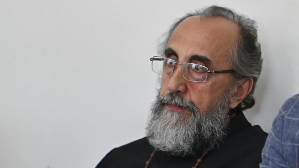 Предводитель Ширакской епархии архиепископ Микаэл Аджапахян (4 октября 2025). Еревaн - Sputnik Армения