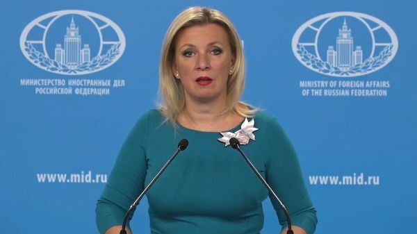 Мария Захарова во время еженедельного брифинга (15 октября 2025). Москвa - Sputnik Армения