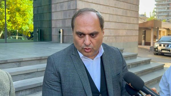 Արա Զոհրաբյան - Sputnik Արմենիա