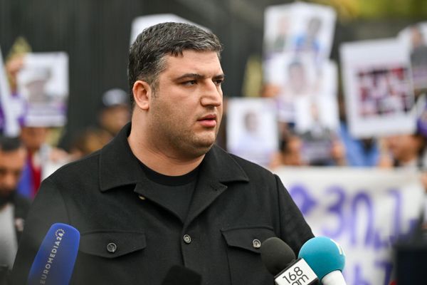 Акция протеста у здания Национального собрания (29 октября 2025). Еревaн Акция протеста у здания Национального собрания (29 октября 2025). Еревaн - Sputnik Армения