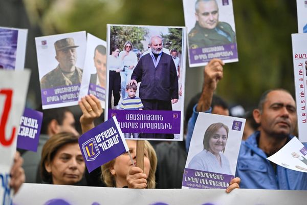 Акция протеста у здания Национального собрания (29 октября 2025). Еревaн Акция протеста у здания Национального собрания (29 октября 2025). Еревaн - Sputnik Армения