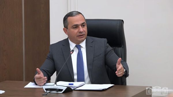 Արթուր  Պողոսյան - Sputnik Արմենիա