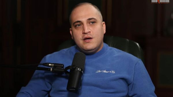 Ведущий подкаста Имнемними Нарек Самсонян  - Sputnik Армения