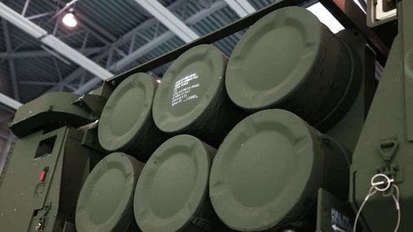 Реактивная система залпового огня M142 HIMARS - Sputnik Армения