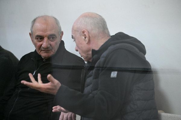 Судебное заседание над армянским военно-политическим руководством Нагорного Карабаха (13 ноября 2025). Баку - Sputnik Армения