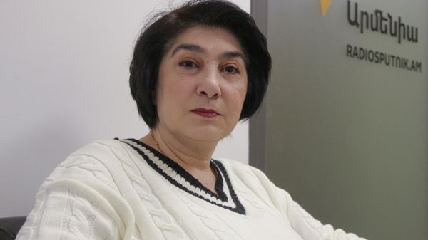 Чрезвычайный и полномочный посол РА, дипломат Дзюник Агаджанян - Sputnik Армения