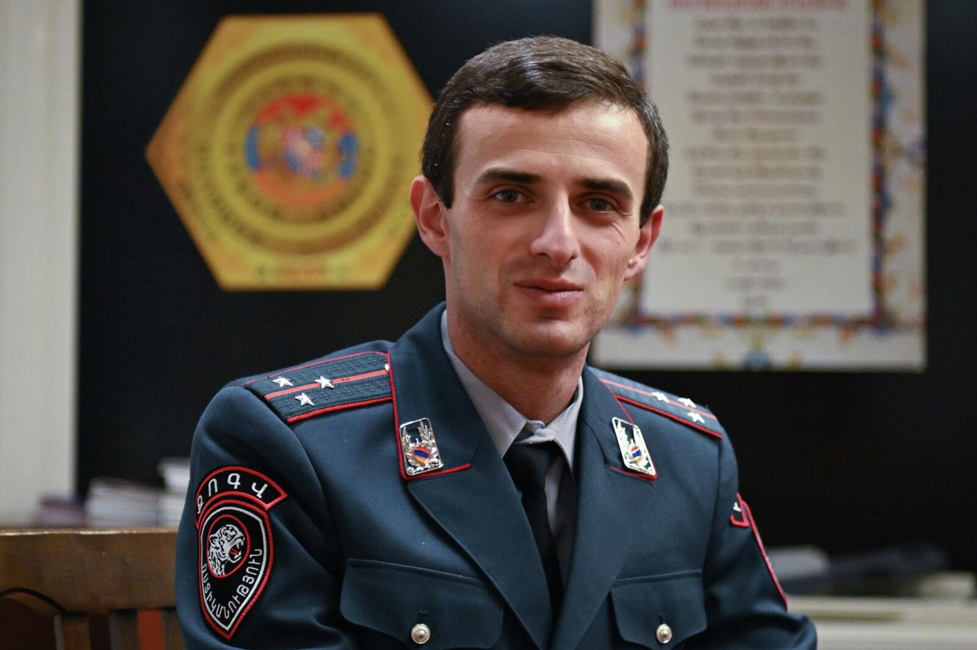 Cтарший оперуполномоченный отдела по борьбе с наркотиками Главного управления криминальной полиции МВД Давид Петросян - Sputnik Армения, 1920, 24.04.2026
