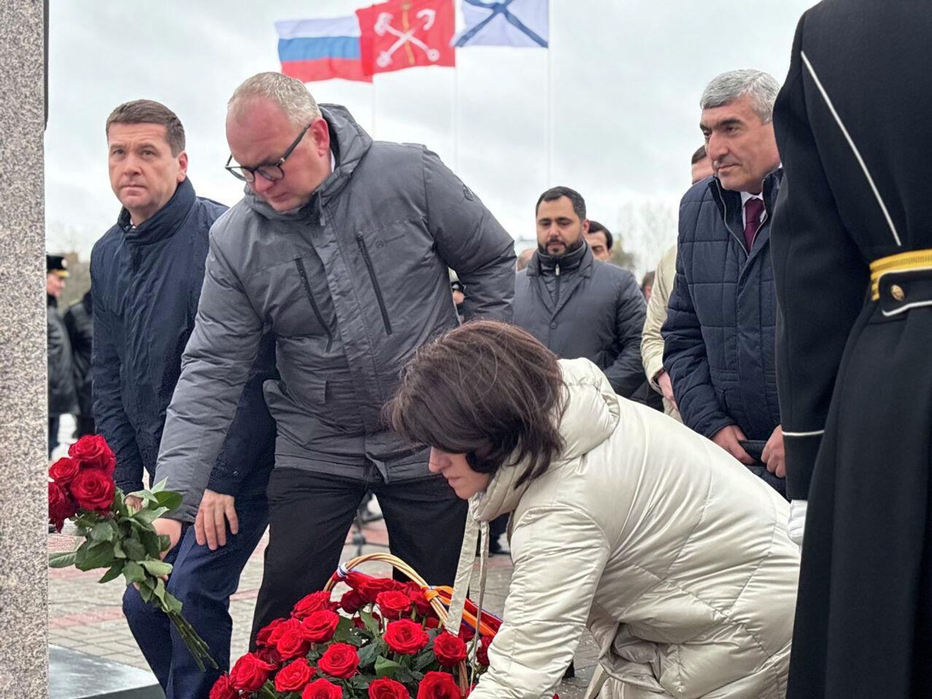Алексей Санлыков на церемонии открытия бюста великого полководца, адмирала Исакова в аллее адмиралов в крепости Кронштадт (28 ноября 2025). Санкт-Петербург Алексей Санлыков на церемонии открытия бюста великого полководца, адмирала Исакова в аллее адмиралов в крепости Кронштадт (28 ноября 2025). Санкт-Петербург - Sputnik Армения, 1920, 28.11.2025