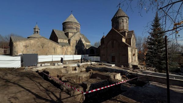На территории монастырского комплекса Кечарис обнаружена ранее неизвестная церковь - Sputnik Армения
