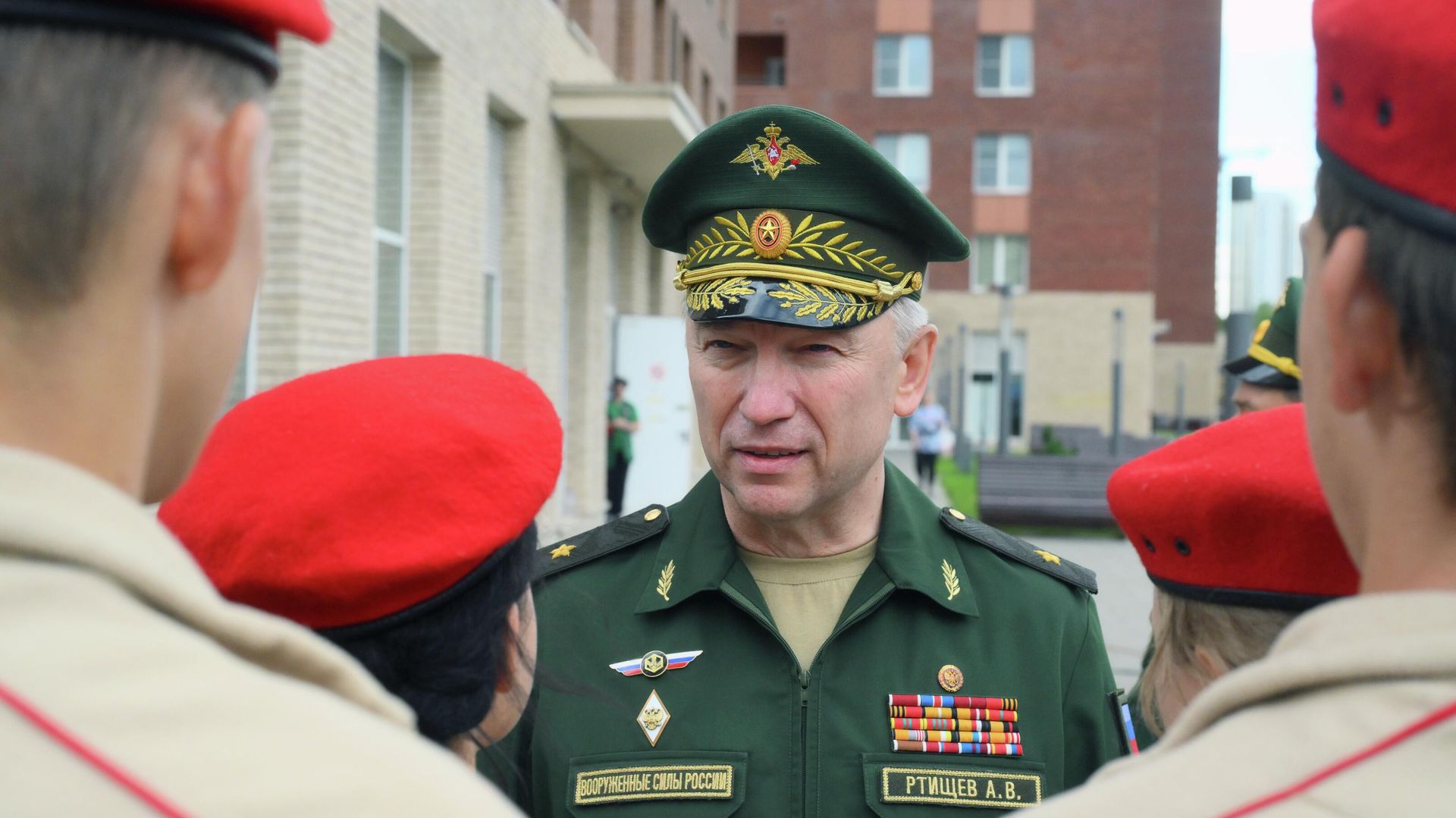 Начальник войск радиационной, химической и биологической защиты генерал-майор Алексей Ртищев - Sputnik Армения, 1920, 19.06.2026