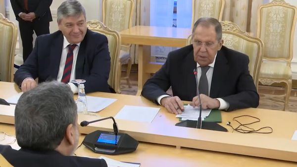 Лавров пошутил о русском гостеприимстве на встрече с главой МИД Ирана - Sputnik Արմենիա
