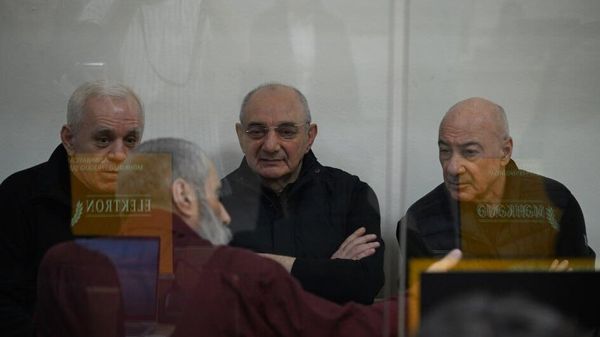Судебное заседание над армянским военно-политическим руководством Нагорного Карабаха (19 декабря 2025). Баку - Sputnik Армения