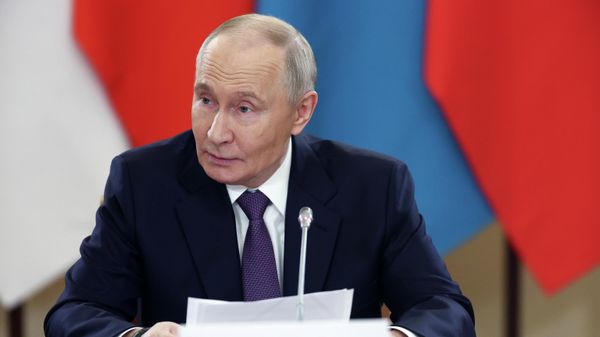 Президент РФ Владимир Путин  - Sputnik Армения