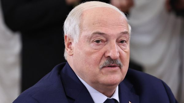 Президент Белоруссии Александр Лукашенко во время Заседания Высшего Евразийского экономического совета в узком составе (21 декабря 2025). Санкт-Петербург - Sputnik Армения