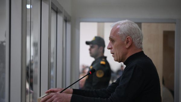 Судебное заседание над армянским военно-политическим руководством Нагорного Карабаха (23 декабря 2025). Баку - Sputnik Армения