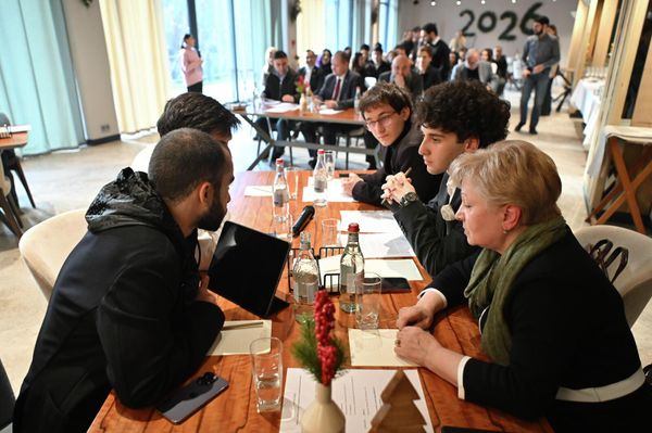 Միջբուհական բանավեճի առաջին առաջնությունում - Sputnik Արմենիա