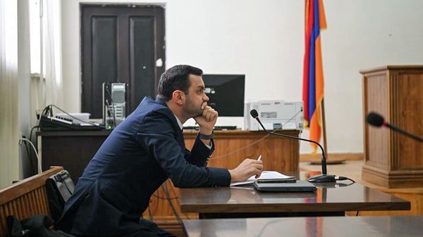Судебное заседание по уголовному делу Имнимним-2 в отношении Нарека Самсоняна и Вазгена Сагателяна (9 января 2026). Еревaн - Sputnik Армения