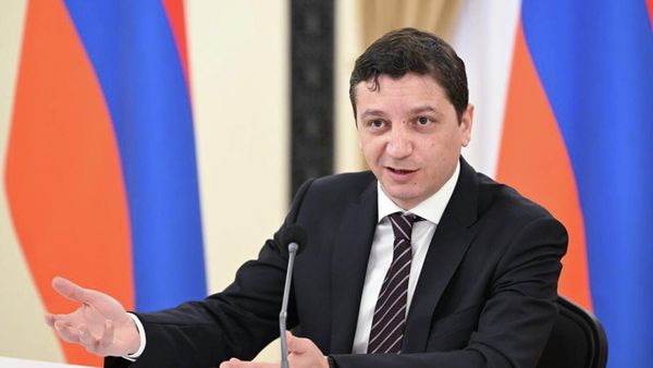 Министр финансов Ваге Ованнисян проводит итоговую пресс-конференцию (21 января 2026). Еревaн - Sputnik Армения