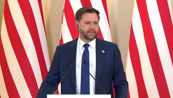 Вице-президент США Джей Ди Вэнс - Sputnik Армения