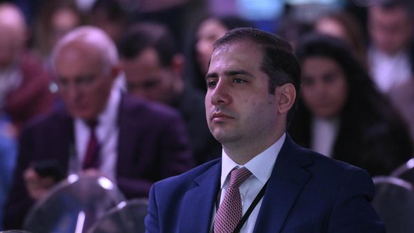 Էդուարդ Հակոբյան - Sputnik Արմենիա