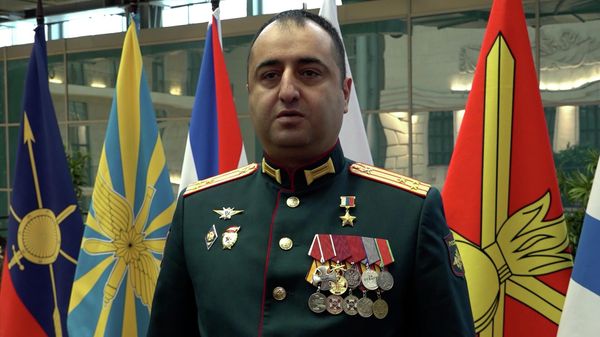 Награждение полковника Павлика Мартиросяна - Герой России - Sputnik Армения
