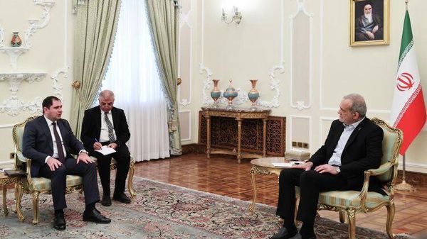 Սուրեն Պապիկյանը Իրանում - Sputnik Արմենիա