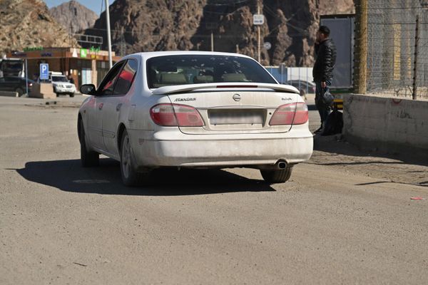 Մեքենան Մեղրիի անցակետում - Sputnik Արմենիա
