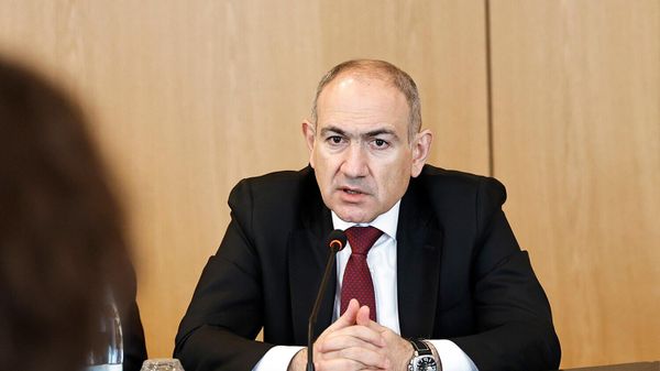 Премьер-министр Армении Никол Пашинян на встрече с грузинским коллегой в расширенном формате (4 марта 2026). Тбилиси Премьер-министр Армении Никол Пашинян на встрече с грузинским коллегой в расширенном формате (4 марта 2026). Тбилиси - Sputnik Армения