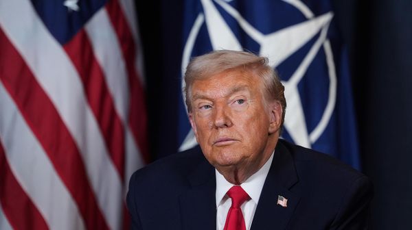 Президент США Дональд Трамп во время встречи с Генеральным секретарем НАТО (21 января 2026). Давос - Sputnik Армения