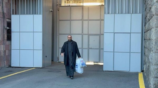 Արշակ սրբազան - Sputnik Արմենիա