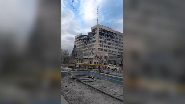 Более 80 истребителей атаковали Тегеран - Sputnik Армения