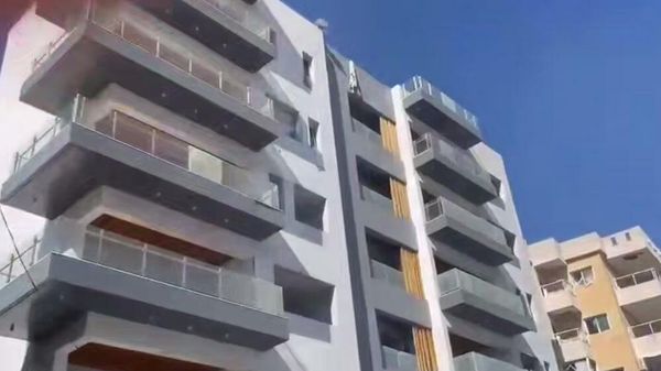 Разрушенный в результате воздушной атаки Дом русской культуры в Ливане  - Sputnik Արմենիա