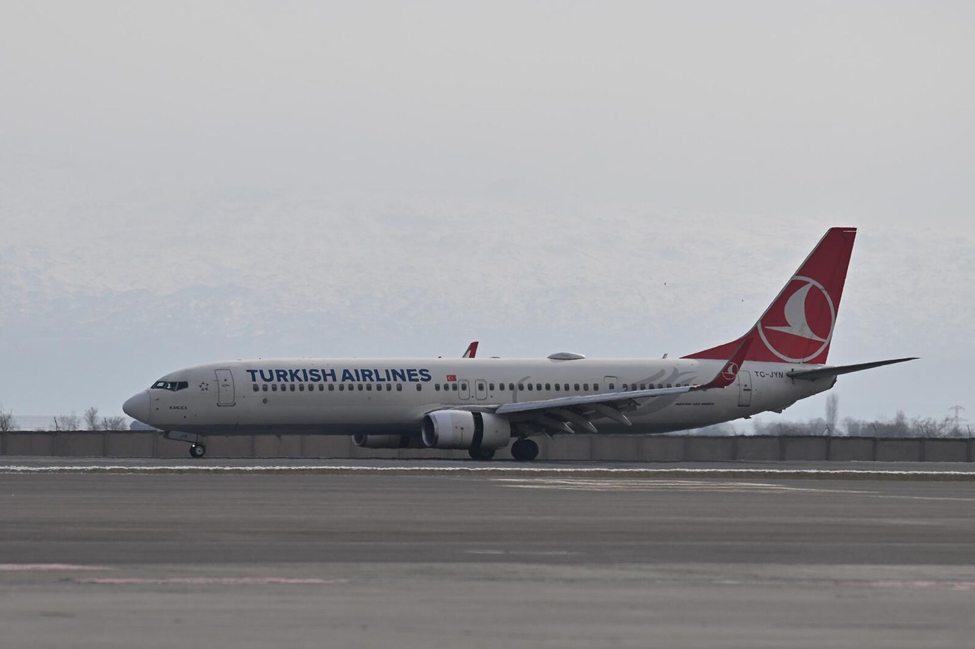 Первый рейс авиакомпании Turkish Airlines Стамбул – Ереван – Стамбул в Международном аэропорту Звартноц (11 марта 2026). Еревaн - Sputnik Արմենիա, 1920, 11.03.2026
