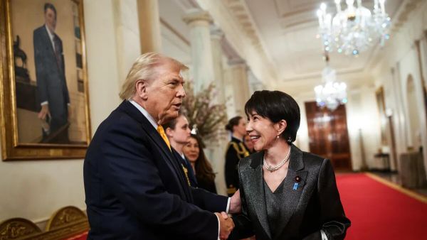 Президент США Дональд Трамп и премьер-министр Японии Санаэ Такаити в Белом Доме (20 марта 2026). Вашингтон - Sputnik Армения