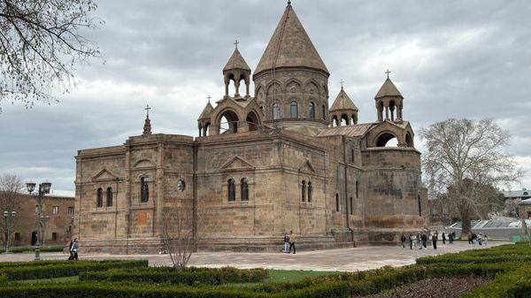 Մայր աթոռ սուրբ Էջմիածինը - Sputnik Արմենիա