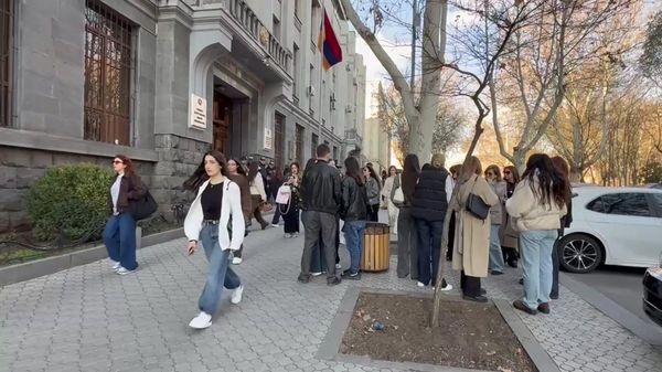 Բողոքի ակցիա ՀՀ դատախազության դիմաց - Sputnik Արմենիա