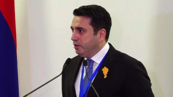 Հայաստանի անվտանգության երաշխավորն Ադրբեջանն է, Ադրբեջանինը՝ Հայաստանը. Ալեն Սիմոնյան - Sputnik Արմենիա