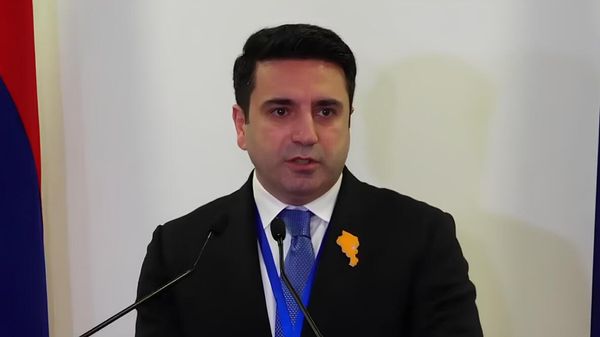 Ալեն Սիմոնյան - Sputnik Արմենիա