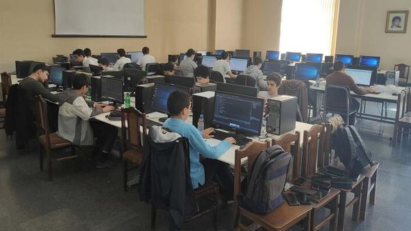ՀՀ դպրոցականները ոսկե, արծաթե և բրոնզե մեդալներ են նվաճել IATI ինֆորմատիկայի միջազգային 17-րդ օլիմպիադայում, որն անցկացվել է Բուլղարիայի կրթության և գիտության նախարարության աջակցությամբ: - Sputnik Արմենիա