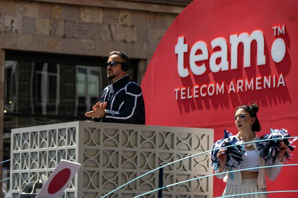 Тематический автомобиль оператора связи Team Telecom Armenia - Sputnik Армения