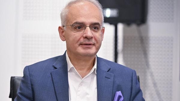 Լևոն Զուրաբյան - Sputnik Արմենիա