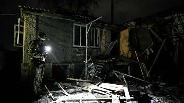 Последствия беспилотной атаки ВСУ в Луганске - Sputnik Армения
