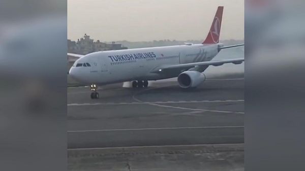 Կատմանդուում հրդեհ է բռնկվել «Turkish Airlines»–ինքնաթիռում, որում 273 ուղևոր է եղել - Sputnik Արմենիա